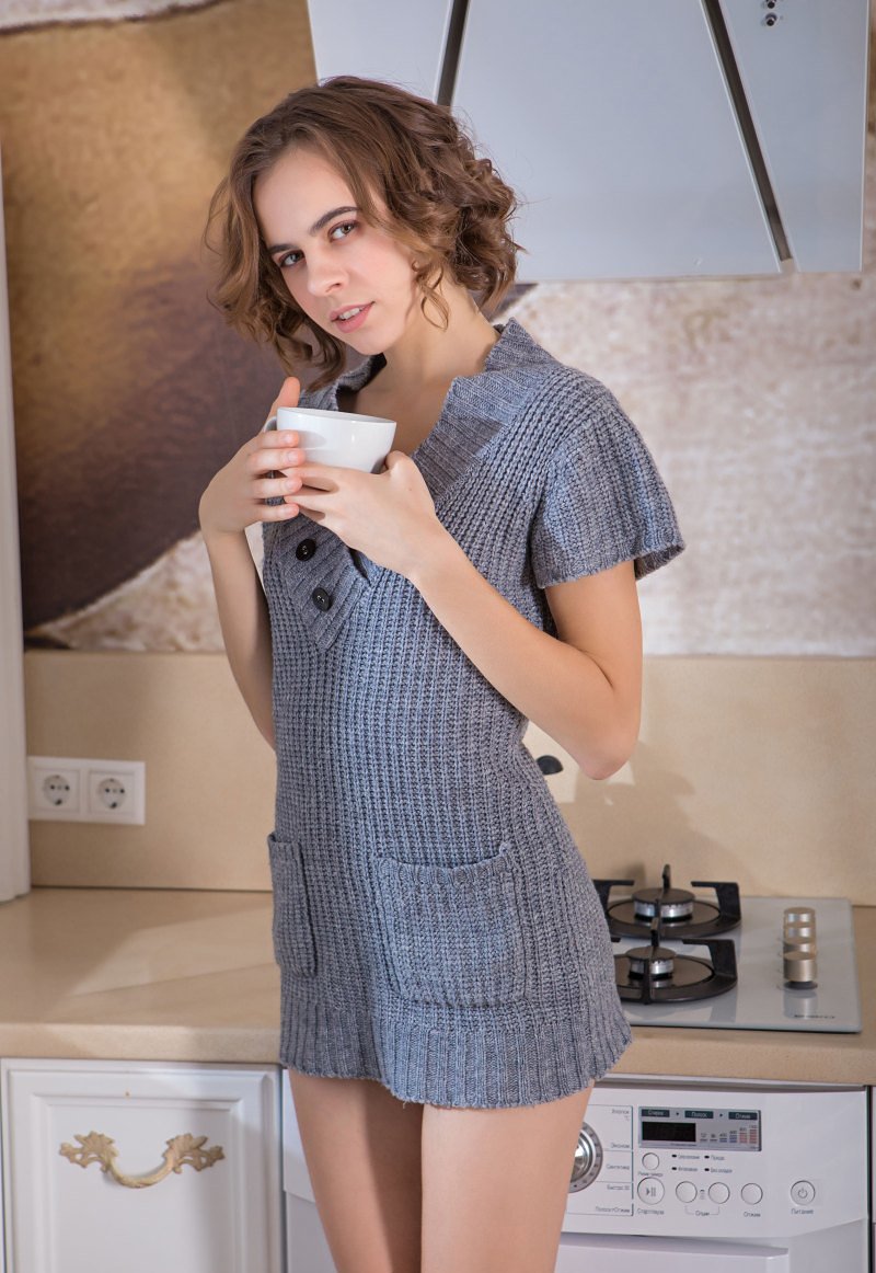 Кариночка, 18 лет, 4 размер груди